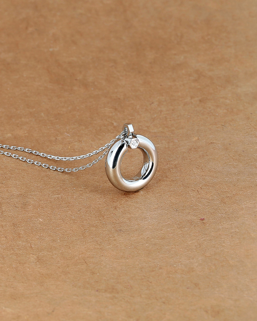 Quentin necklace (Steel)