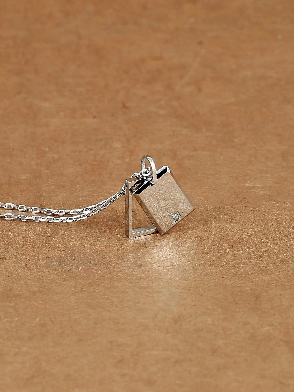 Stefan necklace