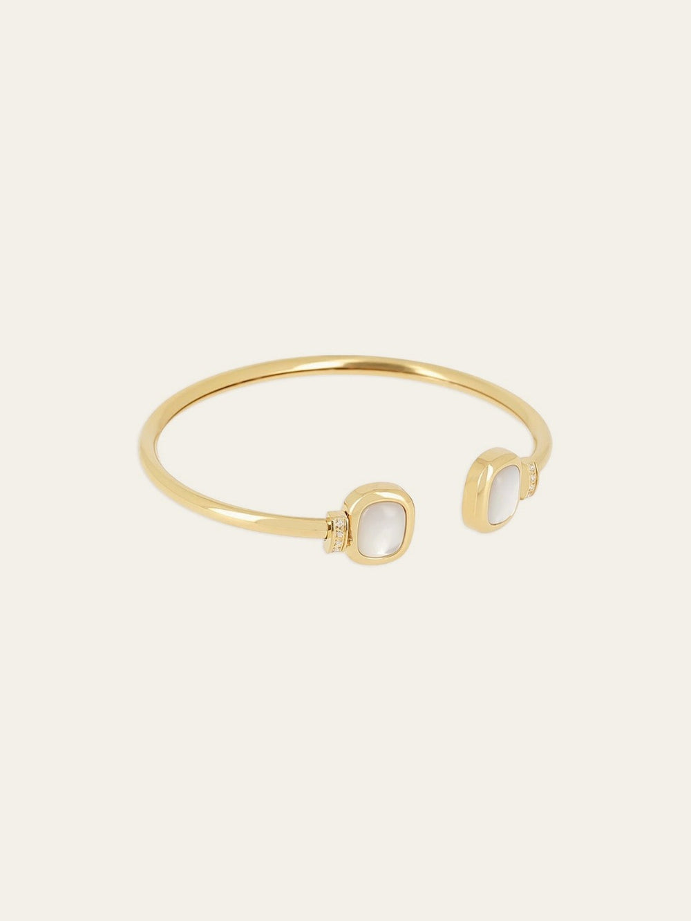 Carlotta Bangle