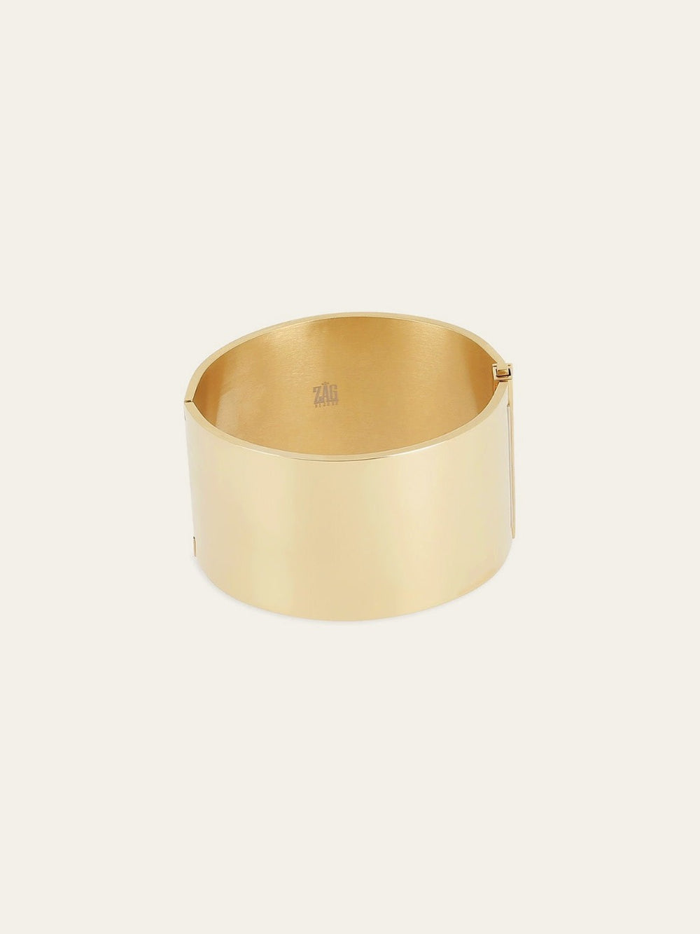 Suera Bangle