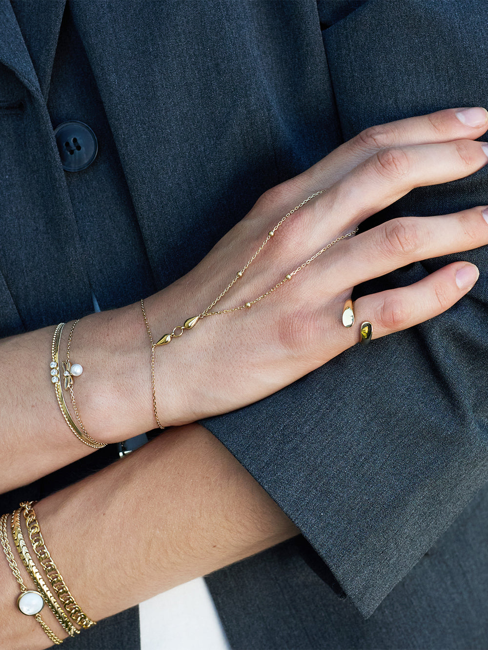 Isor Hand Jewelry