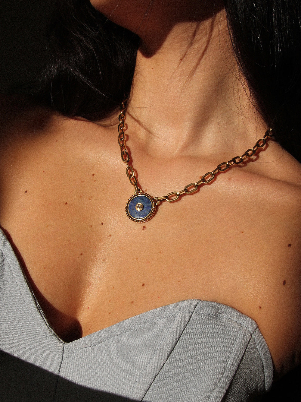 Collier Roman