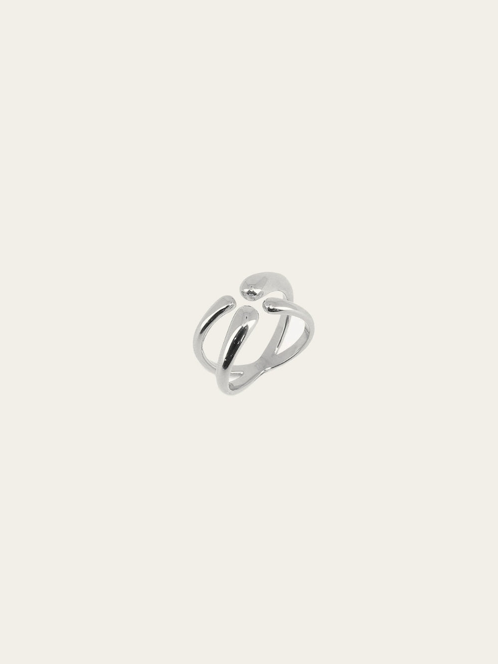 Triomphe ring