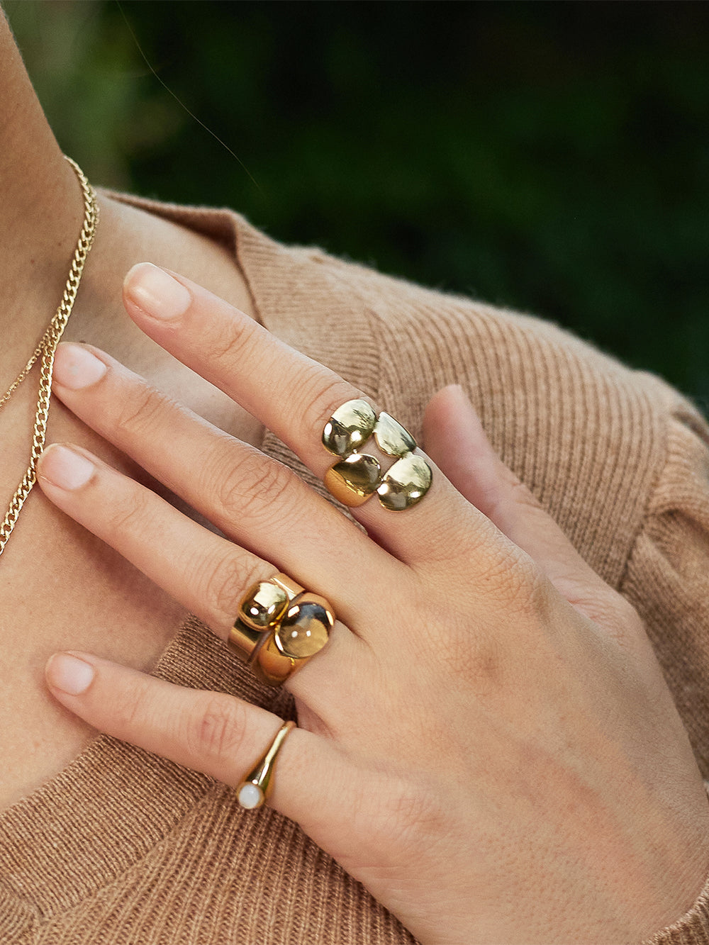 Moebi Ring