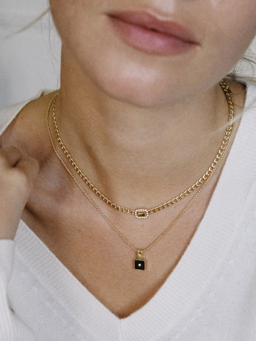 Zoom Necklace