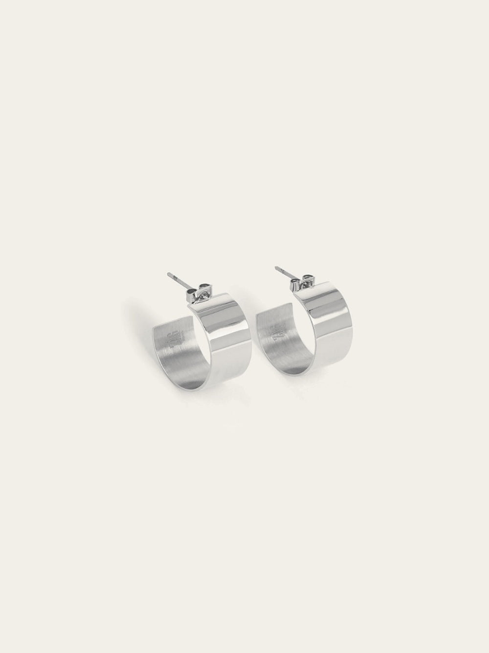Aka earrings