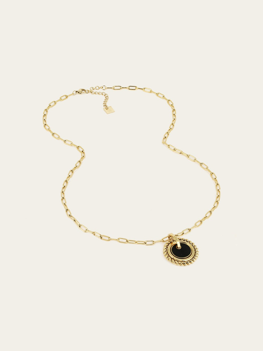 Collier Arya