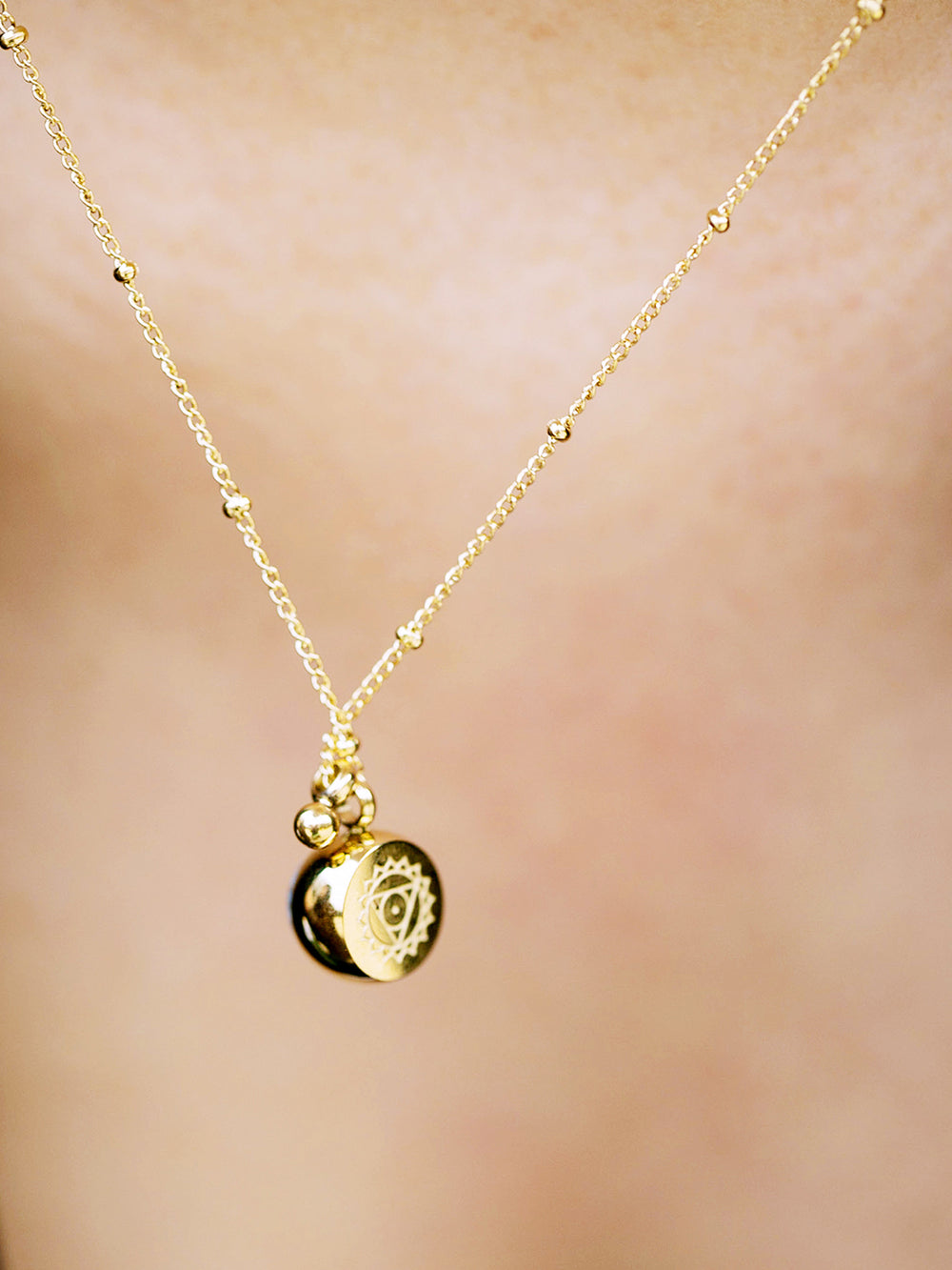 Finni Necklace