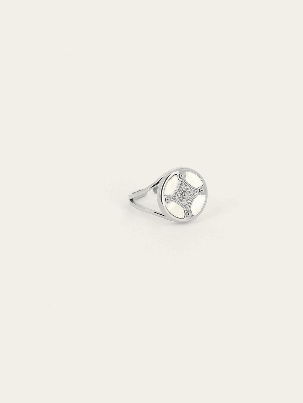 Suzin Ring