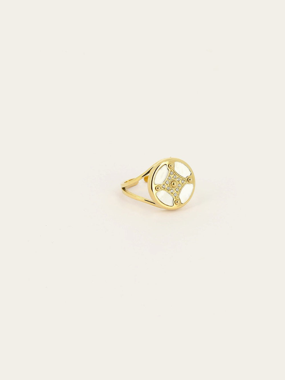 Suzin Ring