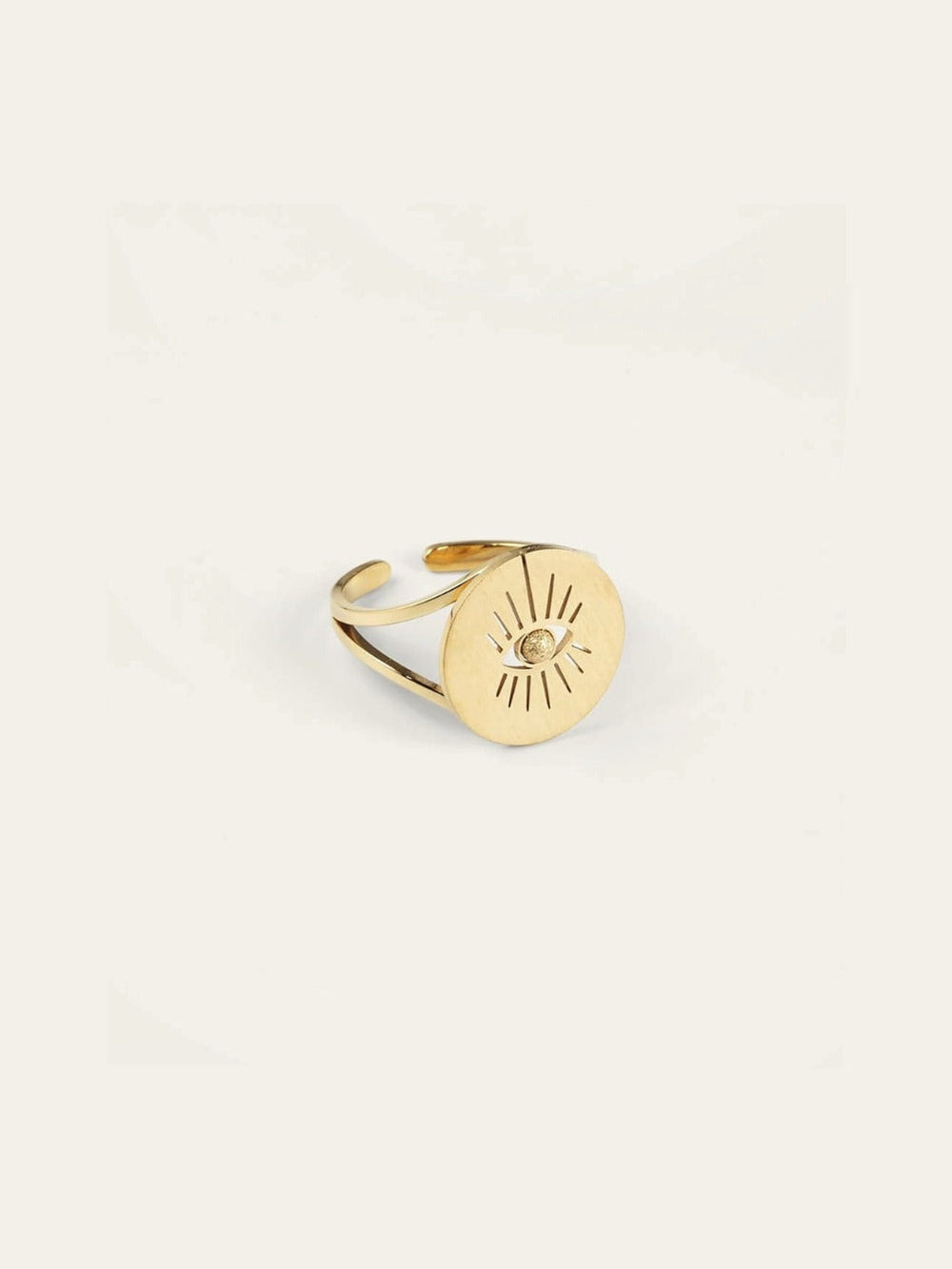 Isis Ring