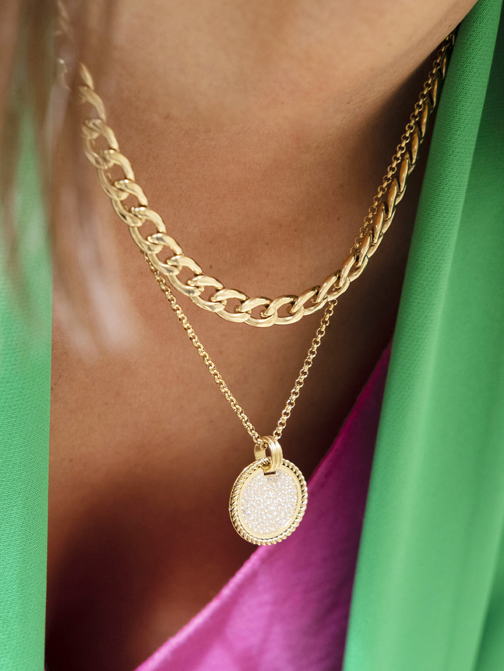 Collier Blunt