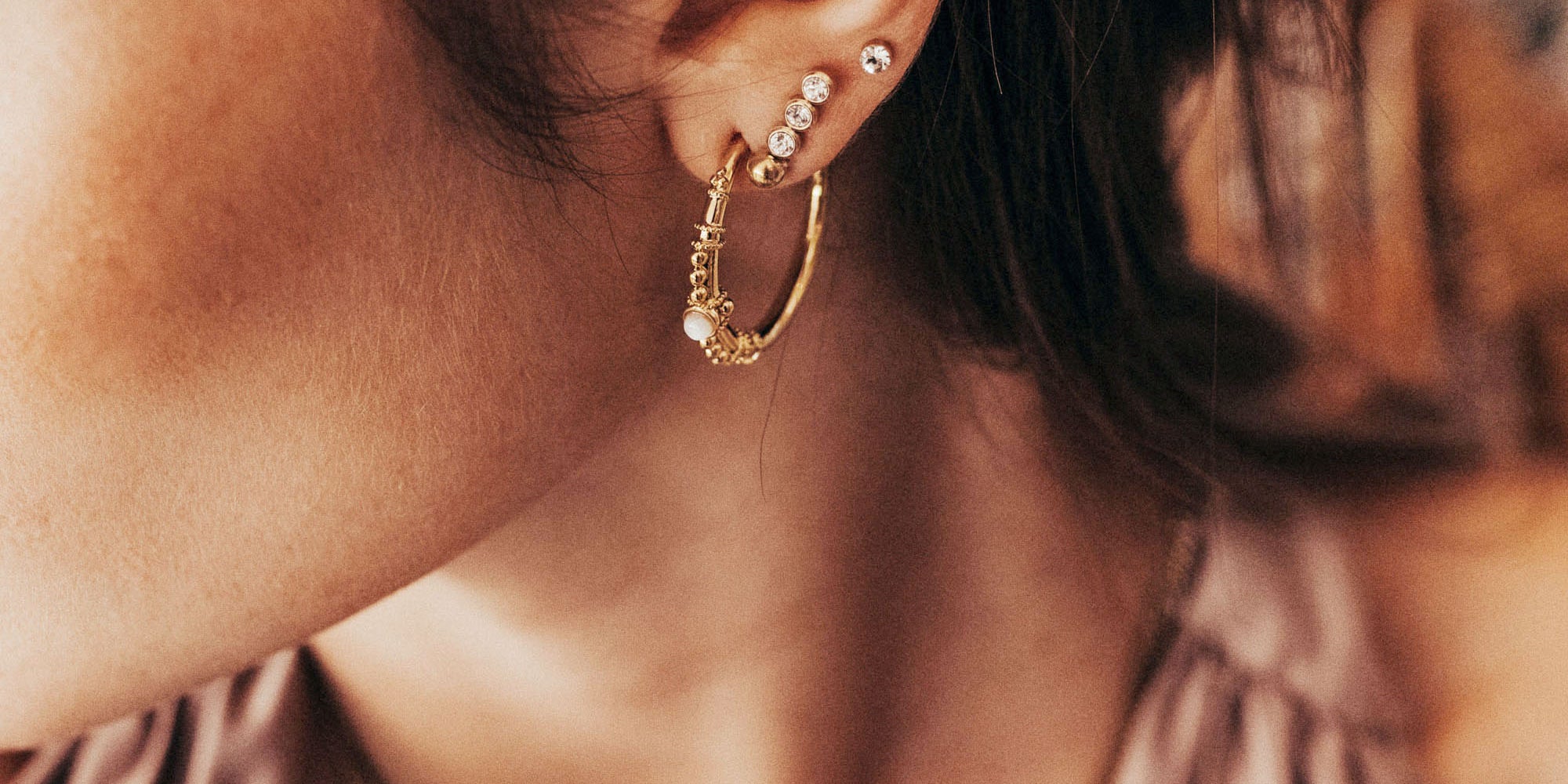 MISMATCHED EARRINGS? IT'S TRENDY