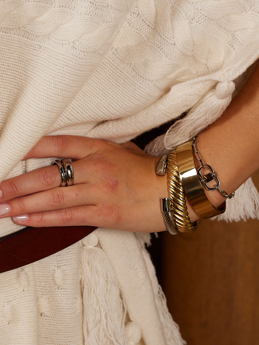 Bowen Necklace Bracelet 