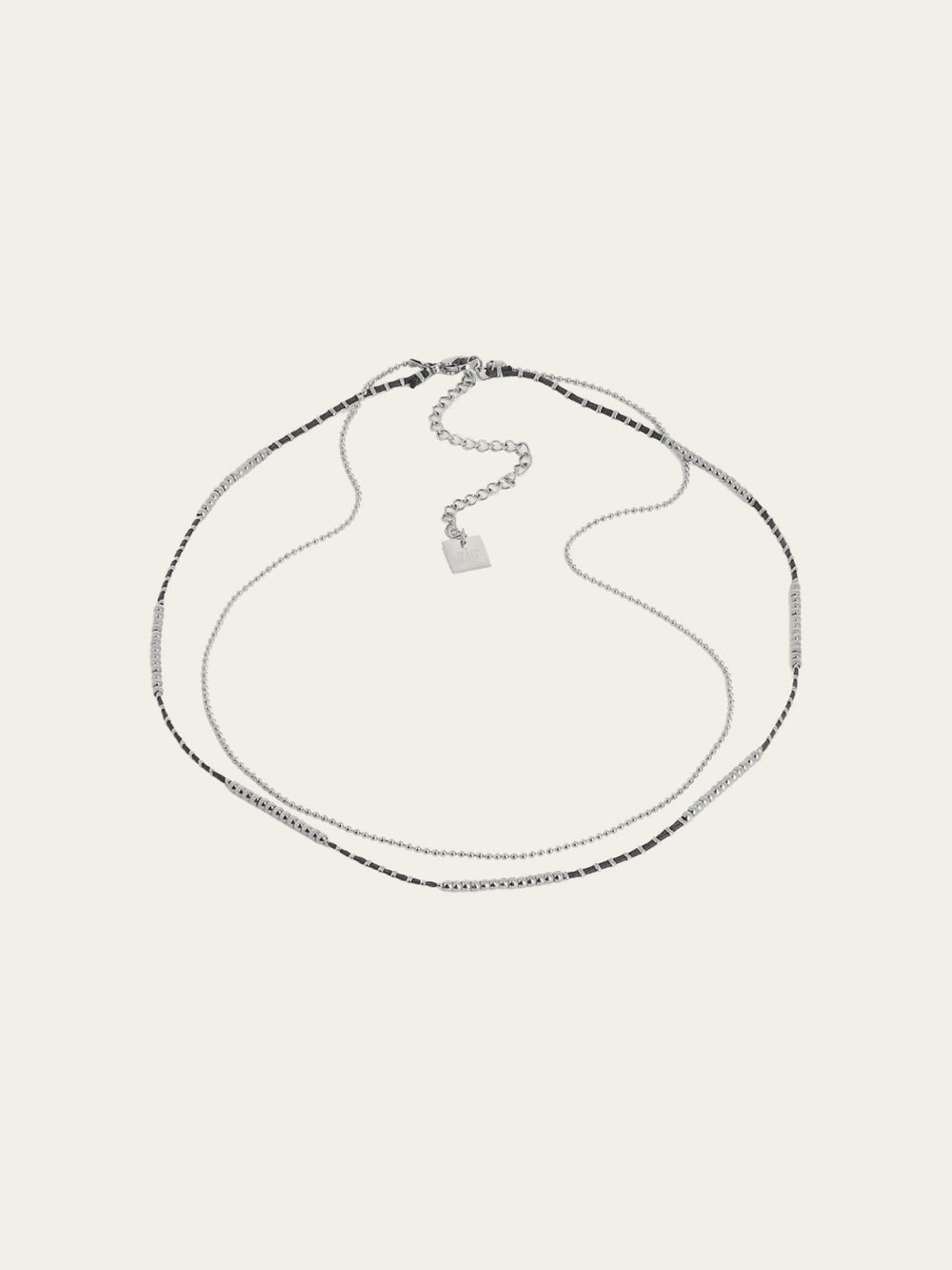 Fera Necklace 