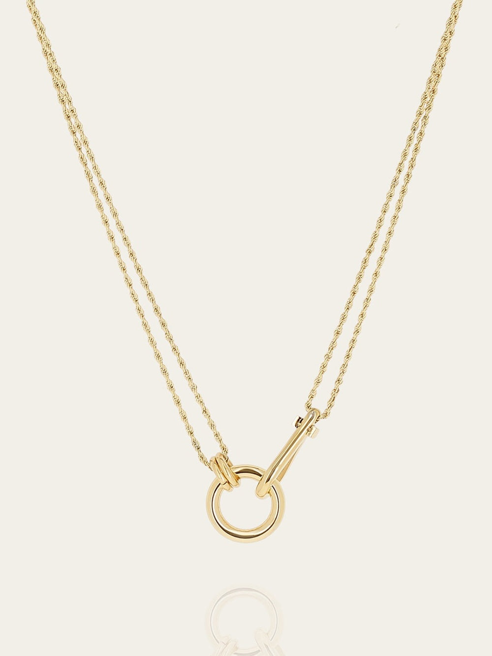 Veyra Necklace 