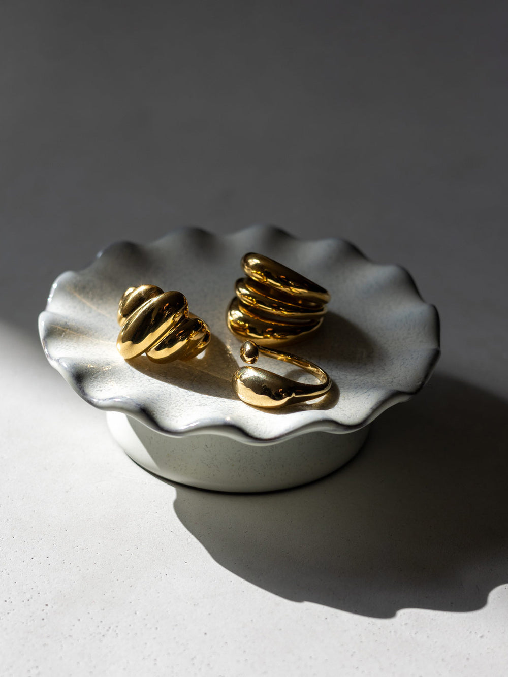 Trocadero ring 
