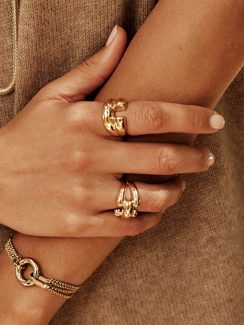 Corvus Ring 