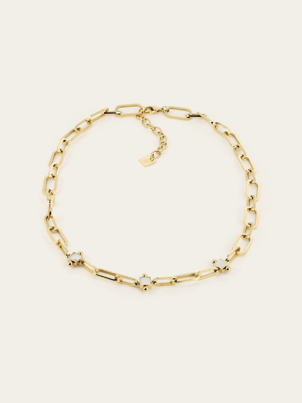 Betty Necklace 