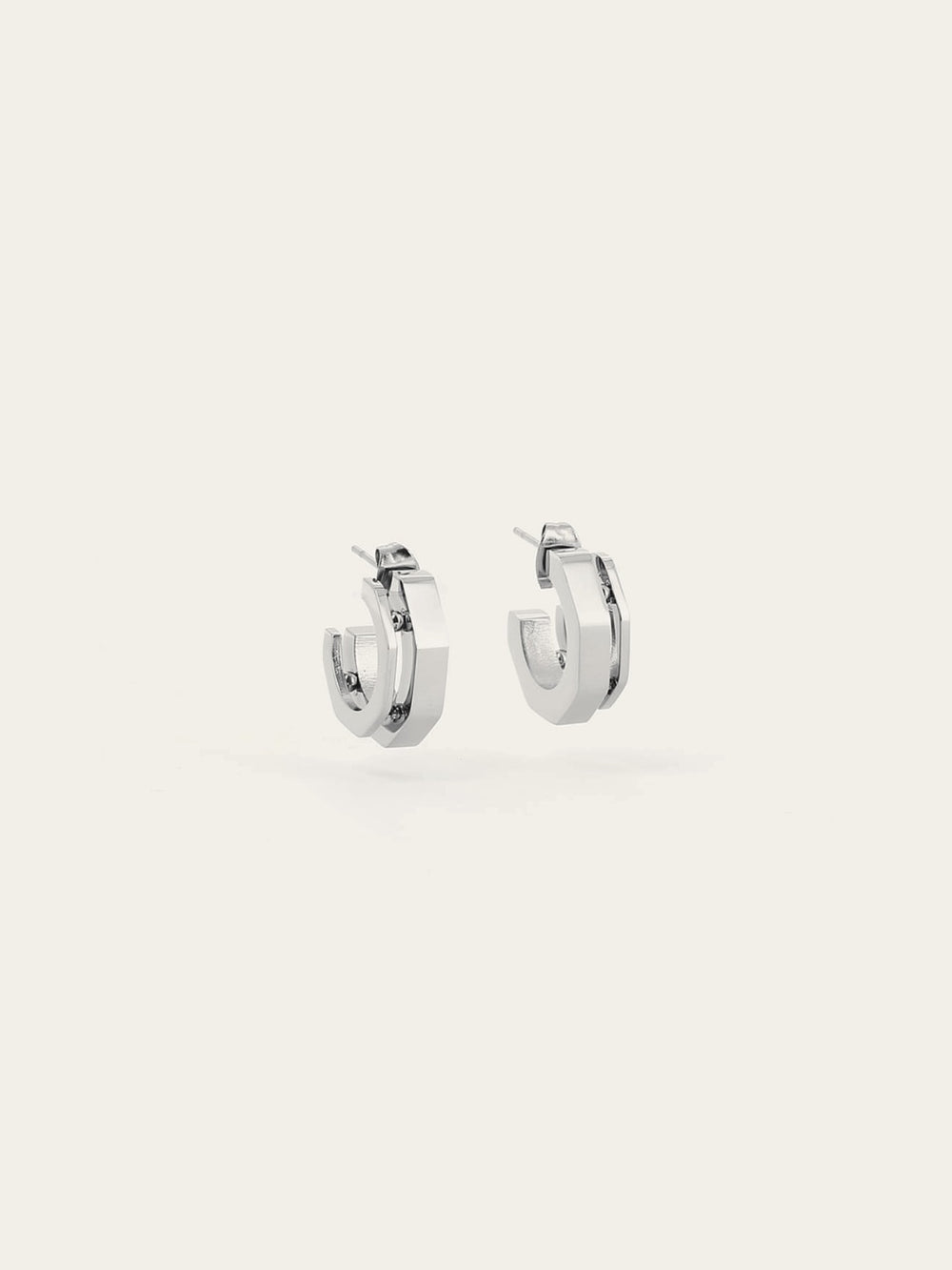 Sam Earrings 